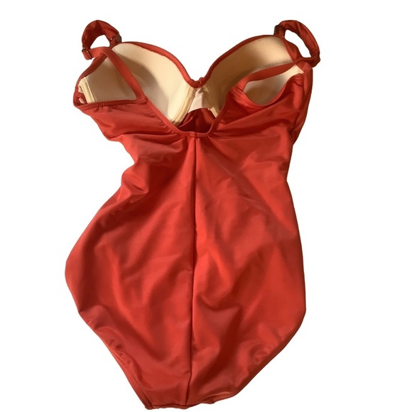 Miraclesuit Razzle Dazzle Siren Red-Orange One-Piece Swimsuit – Size 10 Tall - Picture 4 of 10